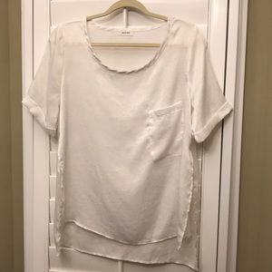 Sheer high-low pocket tee